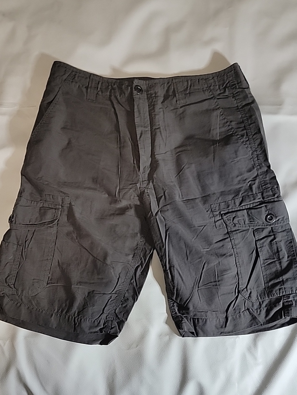 Univibe Cargo Shorts Men's Size 34 Charcoal Grey Multi Pocket Casual